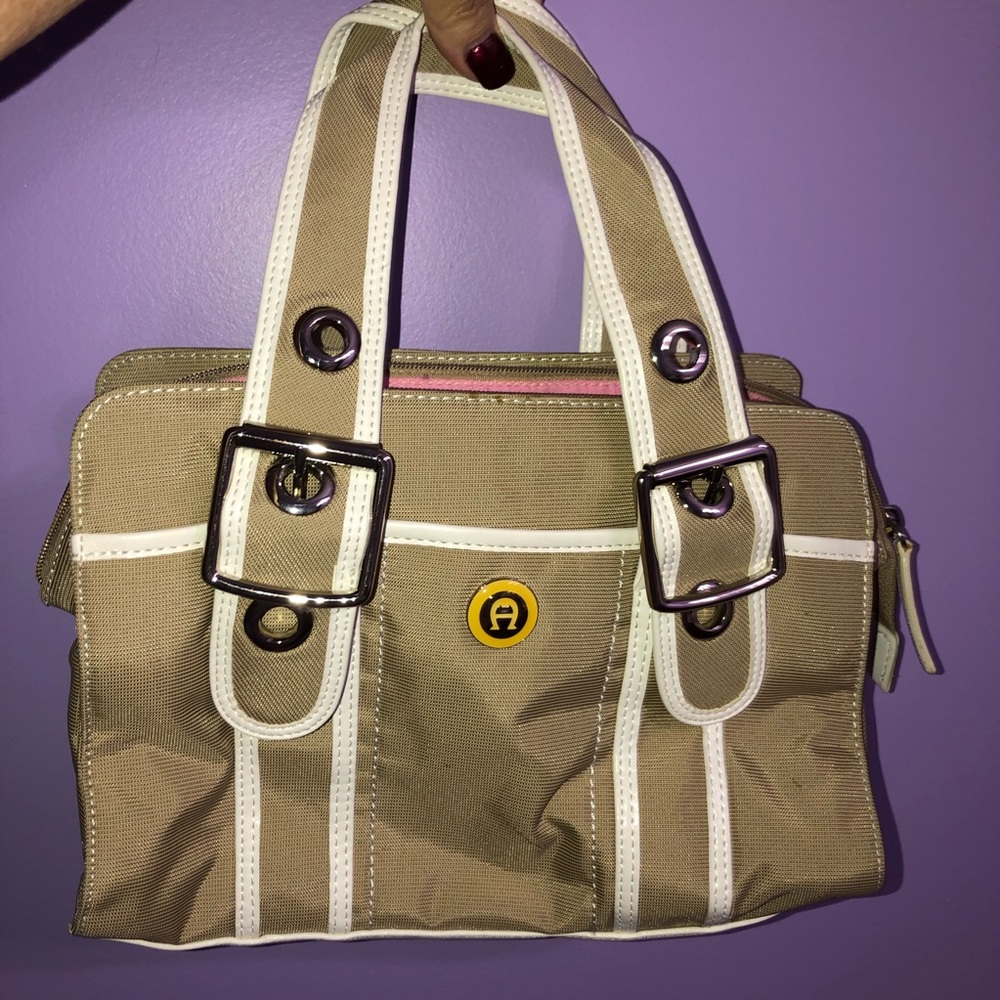 etienne aigner purse